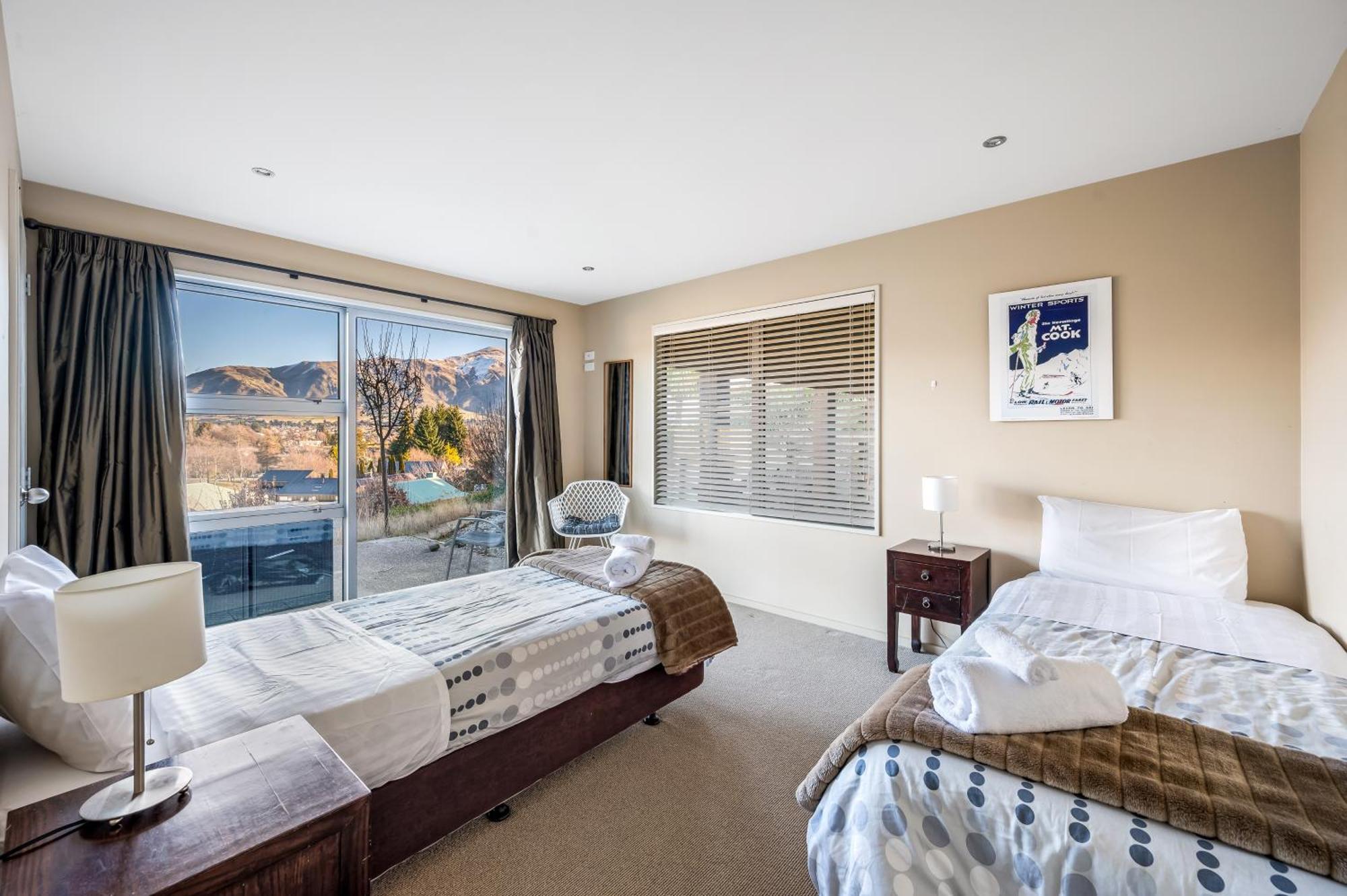 Criffel Garden Apartment Ванака Экстерьер фото